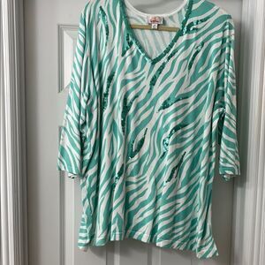 Quaker factory size 2X ladies b neck sequined knit top